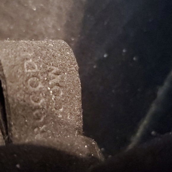 Vince Crocodile Stamped Cow Leather Bag - Picture 11 of 17